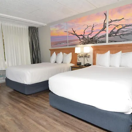 Days Inn & Suites By Wyndham Jekyll Island Exterior photo